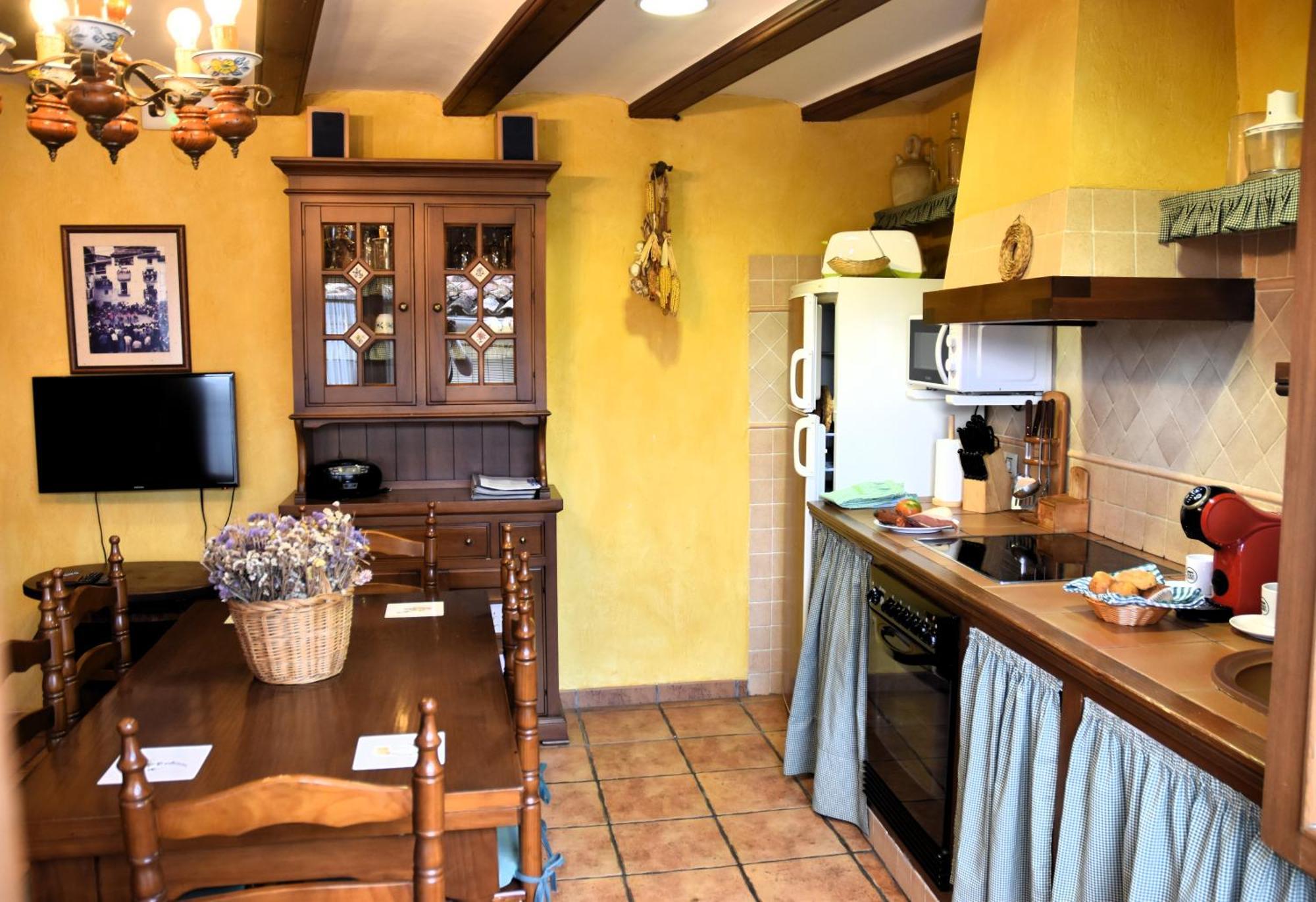 Casa Rural Nuri De Rei A Y B Todolella المظهر الخارجي الصورة
