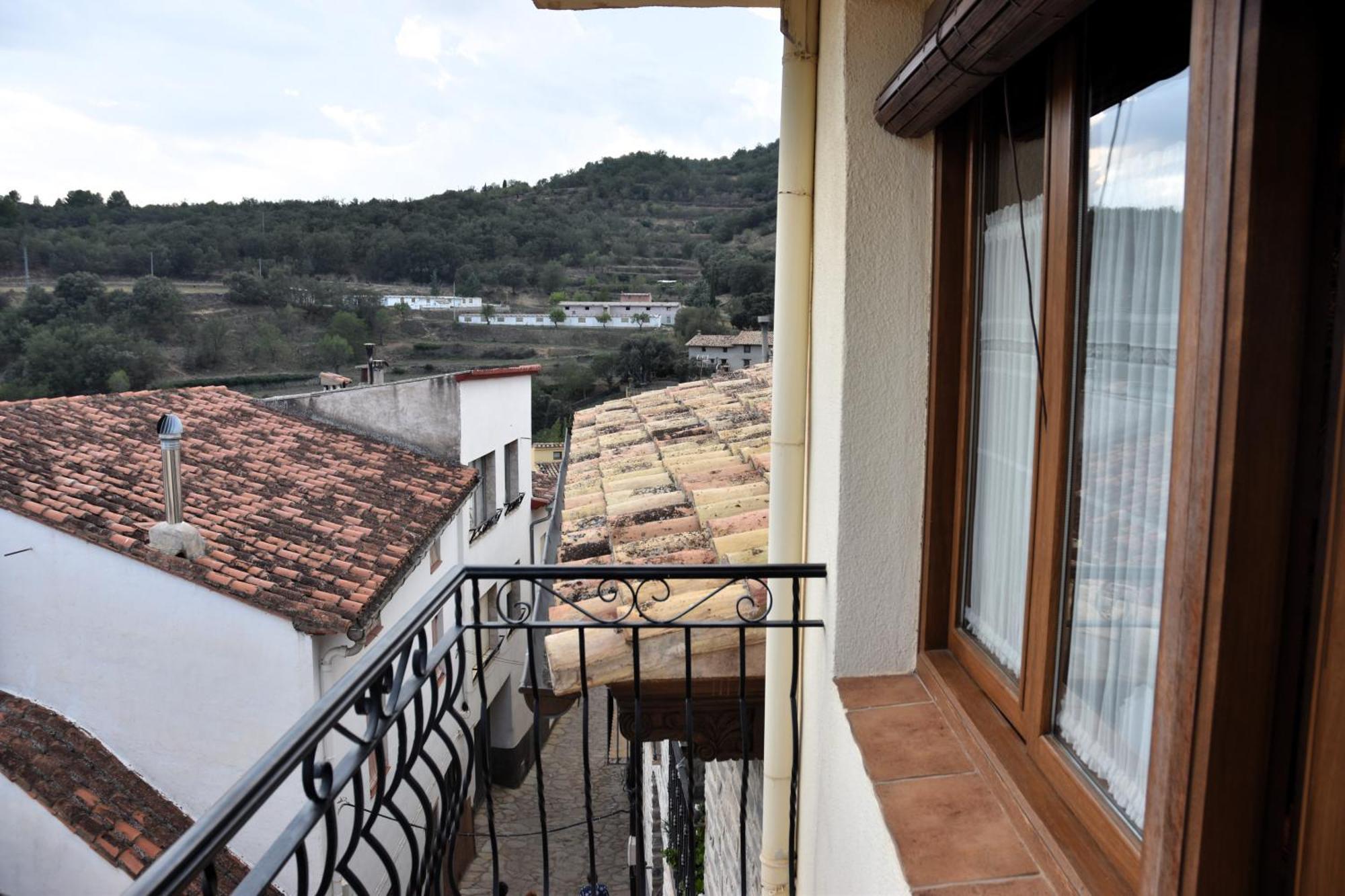 Casa Rural Nuri De Rei A Y B Todolella المظهر الخارجي الصورة